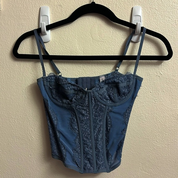 Urban Outfitters Corset - Picture 1 of 4